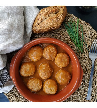 ALBÓNDIGAS EN SALSA DE...